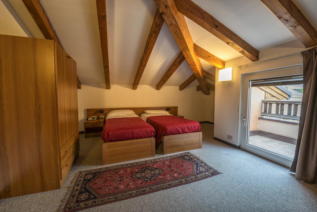 Hotel Drago Mezzocorona Pokoj fotografie