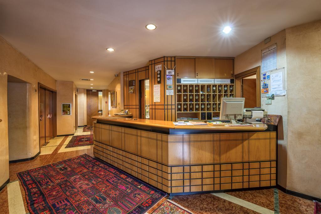 Hotel Drago Mezzocorona Exteriér fotografie